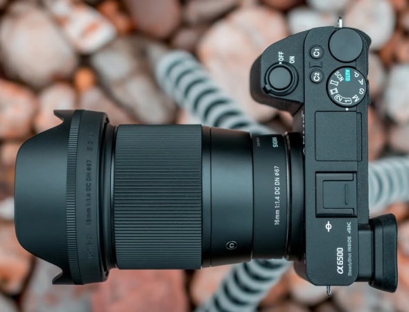 Аналіз лінійки Sigma DC DN Contemporary для Fujifilm X: чи варті вони переходу з нативної оптики?